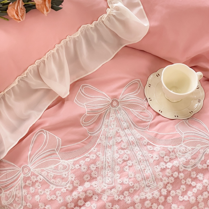 91家纺网 家纺一手货源 找家纺 睡美人 2025韩版全锦棉刺绣公主风蕾丝床裙款四件套-蝶恋花 蝶恋花-蜜桃粉