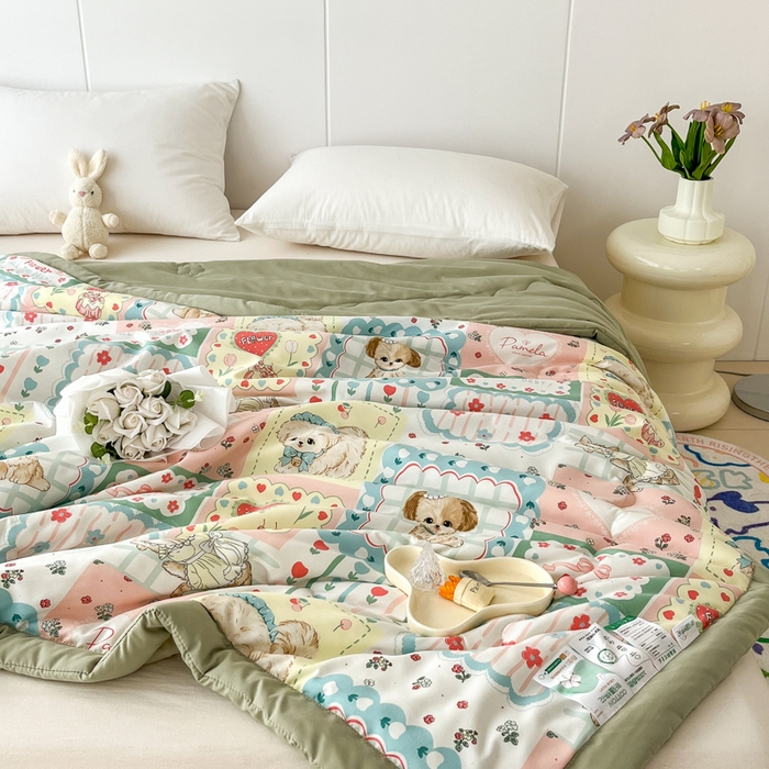 91家纺网 家纺一手货源 找家纺 爱宝被业 2025新款亲肤棉印花100%新疆棉花夏被空调被 爱心猫咪