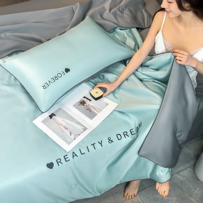 91家纺网 家纺一手货源 找家纺 （总）吾诺 2025 双拼及羽毛刺绣夏被四件套绣花夏被水洗天丝夏被水洗真丝夏凉被空调被