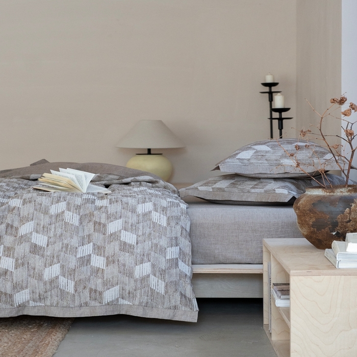 91家纺网 家纺一手货源 找家纺 璞素2025新款全棉色织三层纱四件套 咖色