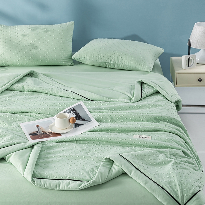 91家纺网 家纺一手货源 找家纺 吾诺 2025 凉豆豆针织棉双层纱夏被四件套水洗棉夏凉被空调被 豆豆绿