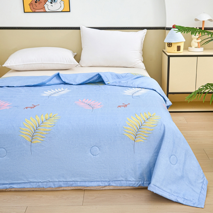 91家纺网 家纺一手货源 找家纺 侨鑫 2025新款亲肤水洗棉夏被宽边 心悦蓝