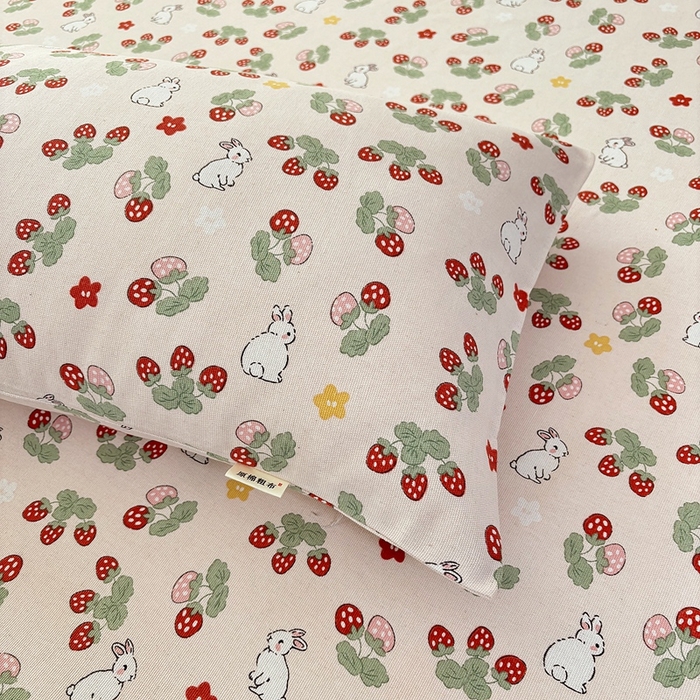 91家纺网 家纺一手货源 找家纺 伊而梦蚊帐 2025新款原棉老粗布床笠 草莓兔