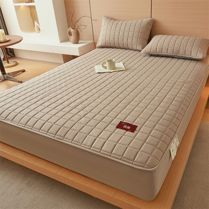 91家纺网 家纺一手货源 找家纺 布卢姆床垫 2025新款原棉A类贴标7A抗菌床笠 方格-棕咖