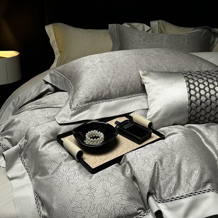 91家纺网 家纺一手货源 找家纺 涞澳家纺 2025新款天丝棉色织提花四件套 雨果-灰