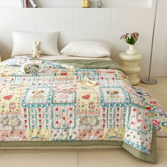 91家纺网 家纺一手货源 找家纺 爱宝被业 2025新款亲肤棉印花100%新疆棉花夏被空调被 爱心猫咪