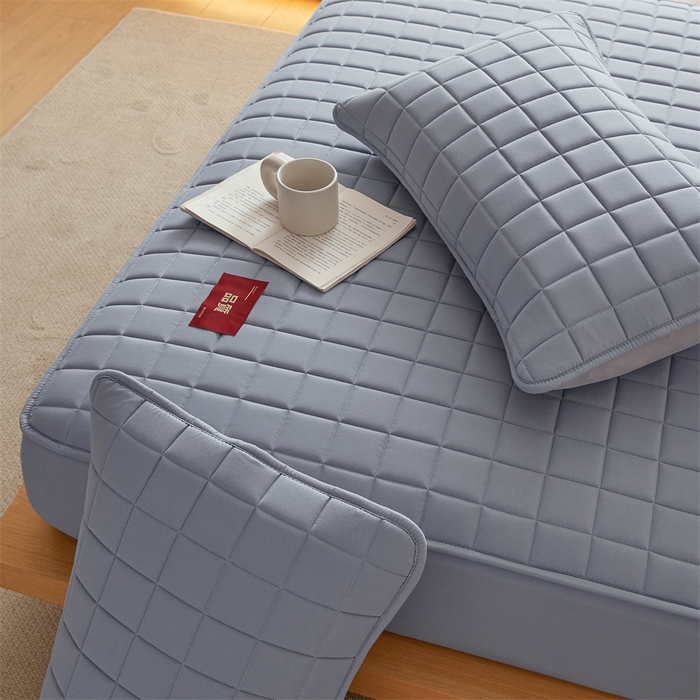 91家纺网 家纺一手货源 找家纺 布卢姆床垫 2025新款原棉A类贴标7A抗菌床笠 方格-蓝