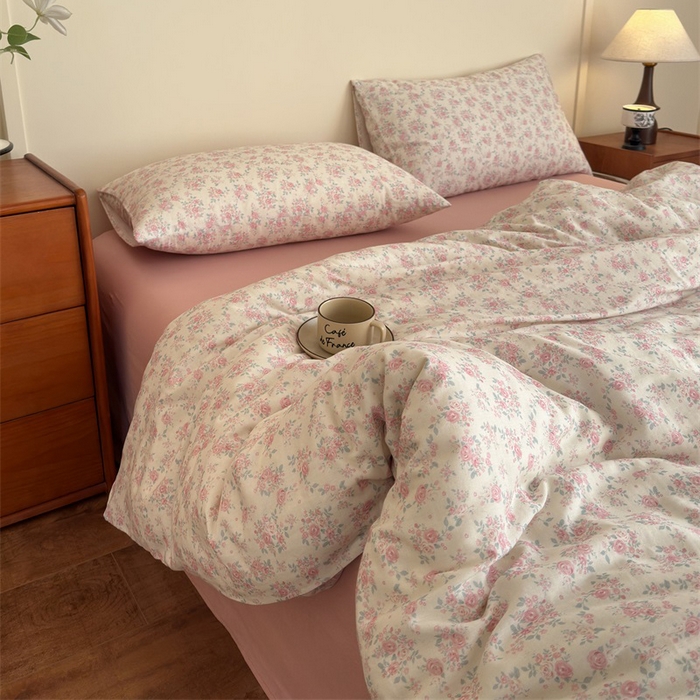 91家纺网 家纺一手货源 找家纺 亿梵家居 2025新款A类母婴级有氧全棉纯棉双层纱纯棉印花四件套-床拍图 梅林春晓-米