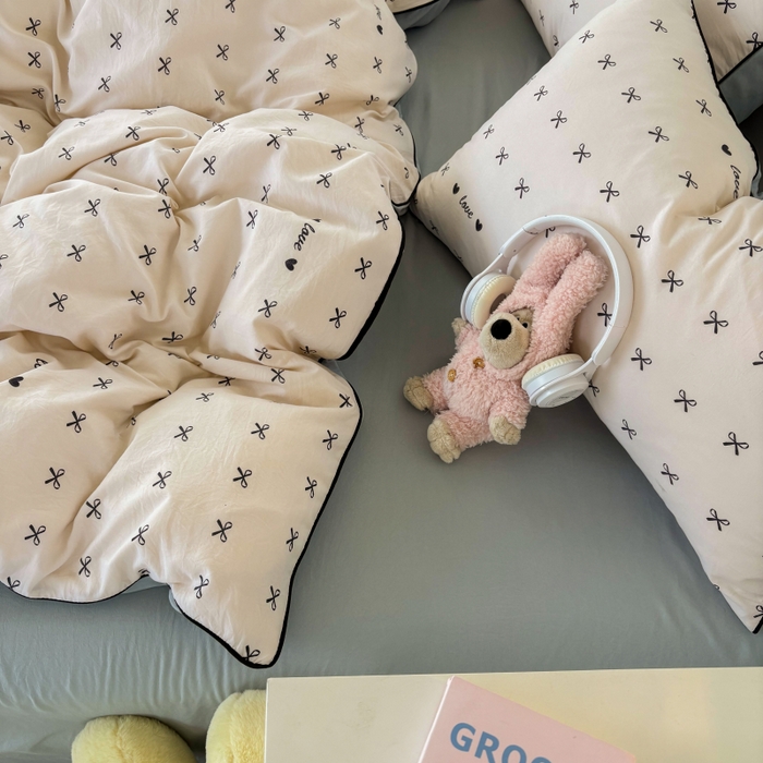 91家纺网 家纺一手货源 找家纺 潮邦创意家居 2025新款云柔棉立体嵌绳款小清新四件套 爱韵菱结