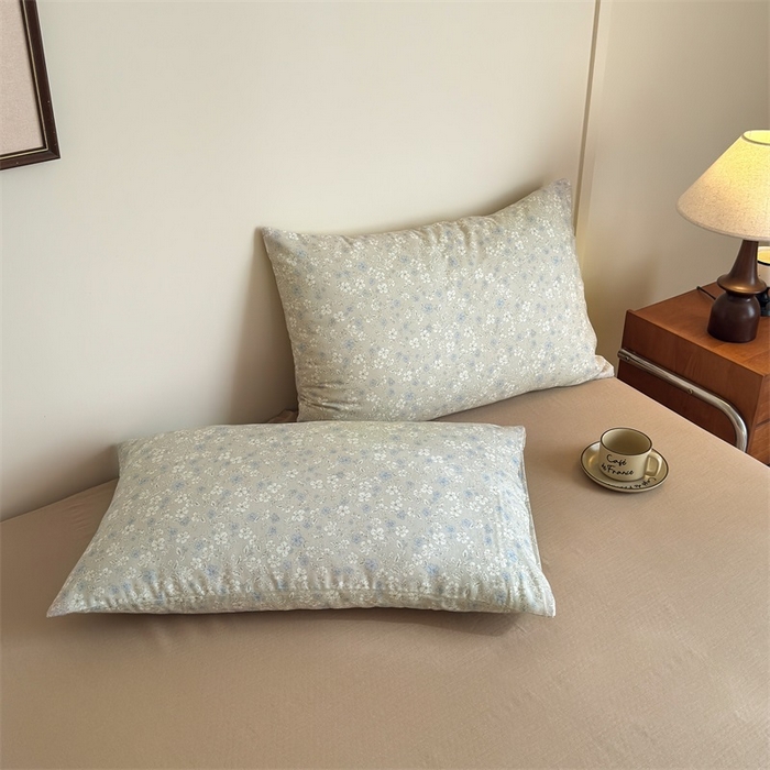 91家纺网 家纺一手货源 找家纺 亿梵家居 2025新款A类母婴级有氧全棉纯棉双层纱纯棉印花四件套-床拍图 弗拉-黄