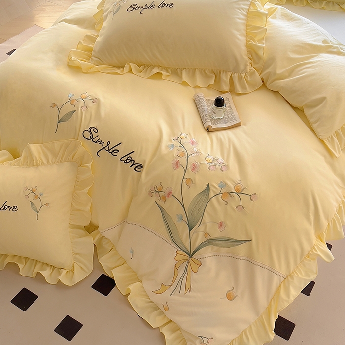 91家纺网 家纺一手货源 找家纺 凯美家居 2025新款超柔亲肤磨毛刺绣花仙子系列四件套 花仙子 浅黄