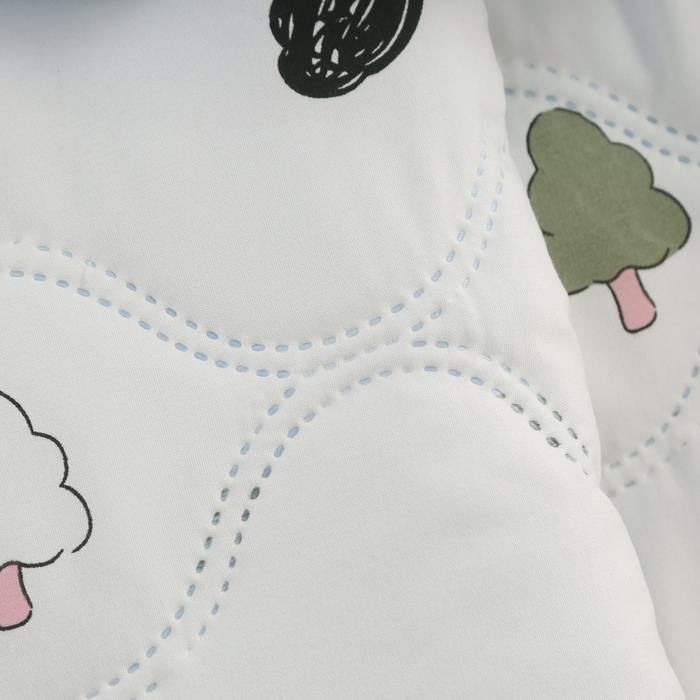 91家纺网 家纺一手货源 找家纺 被多多被业  2025新款印花水洗棉夏被 草莓兔