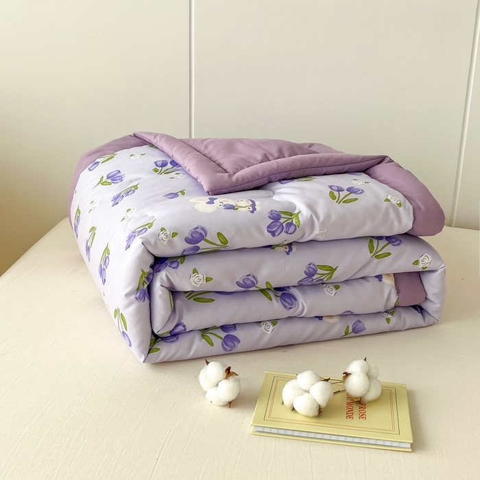 91家纺网 家纺一手货源 找家纺 爱宝被业 2025新款亲肤棉印花100%新疆棉花夏被空调被 郁金香