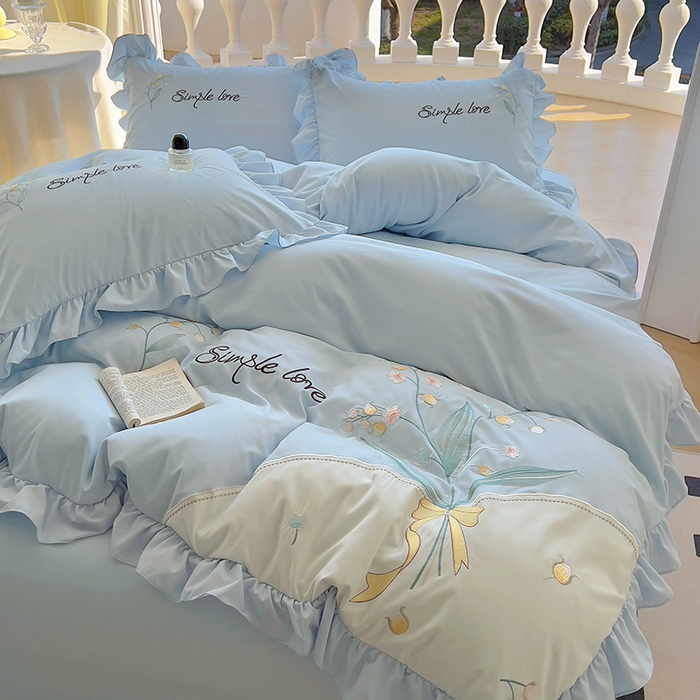 91家纺网 家纺一手货源 找家纺 凯美家居 2025新款超柔亲肤磨毛刺绣花仙子系列四件套 花仙子 浅蓝