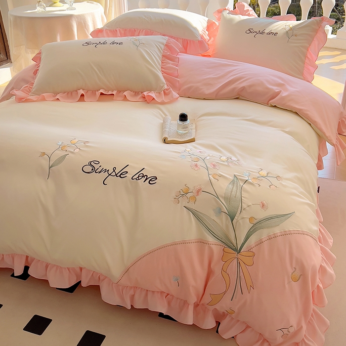 91家纺网 家纺一手货源 找家纺 凯美家居 2025新款超柔亲肤磨毛刺绣花仙子系列四件套 花仙子 白粉