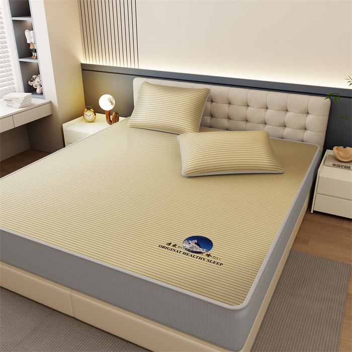 91家纺网 家纺一手货源 找家纺 鑫姿 2025新款5A抗菌A类冰丝凉席-条纹款 条纹床笠-棕色