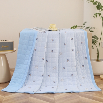 91家纺网 家纺一手货源 找家纺 被多多被业  2025新款小清新印花小竺棉多针绗绣夏凉被 小蘑菇