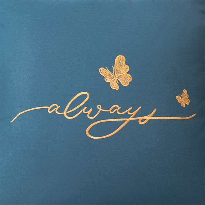 91家纺网 家纺一手货源 找家纺 照世家纺 2025新款柔软透气全棉抱枕被-蝶影 蝶影-湖蓝