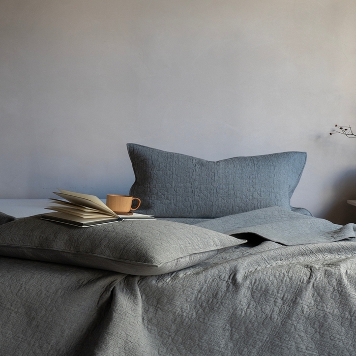 91家纺网 家纺一手货源 找家纺 璞素2025新款全棉色织三层纱床盖三件套-落雪 落雪灰