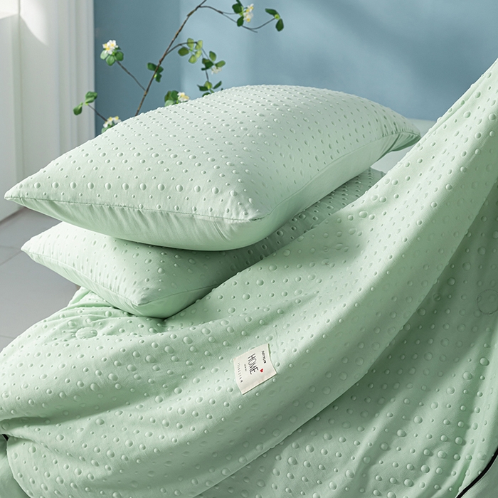 91家纺网 家纺一手货源 找家纺 吾诺 2025 凉豆豆针织棉双层纱夏被四件套水洗棉夏凉被空调被 豆豆绿