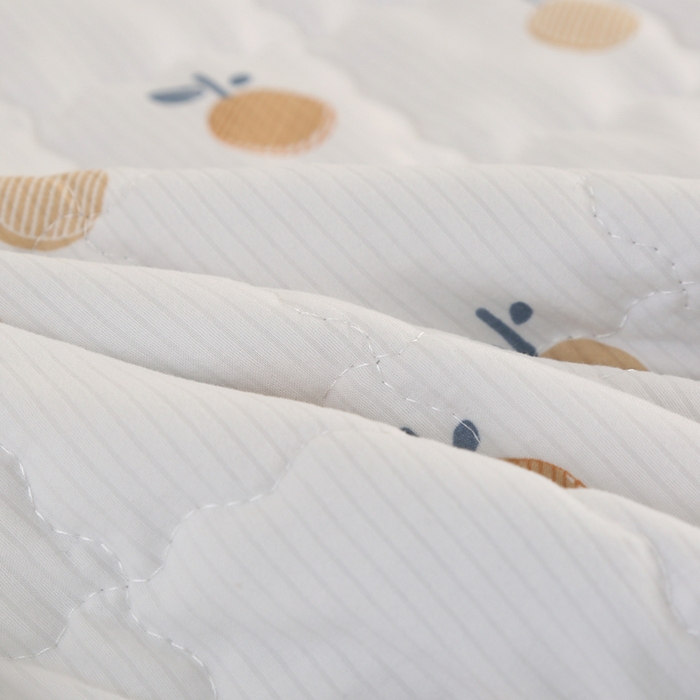 91家纺网 家纺一手货源 找家纺 被多多被业  2025新款小清新印花小竺棉多针绗绣夏凉被 樱桃咖色