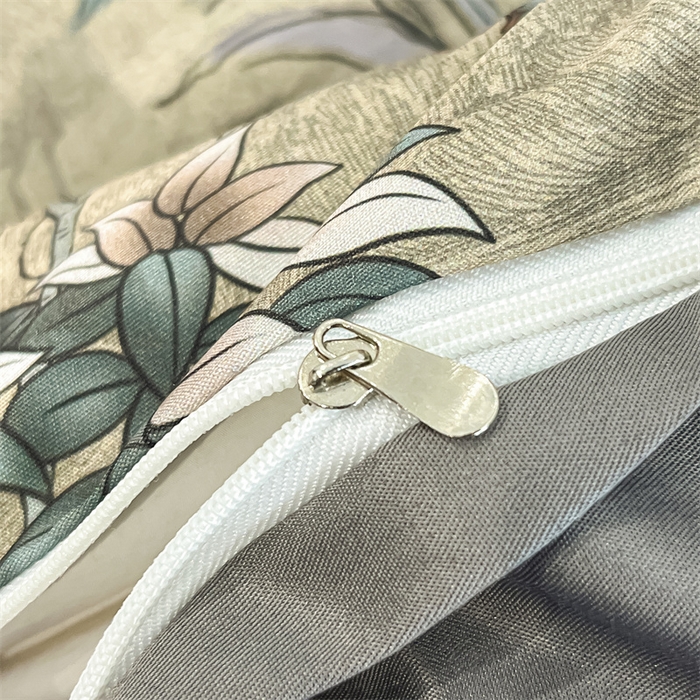 91家纺网 家纺一手货源 找家纺 笙意家纺2025新款水洗冰丝数码印花暗盒款四件套 妙然-灰