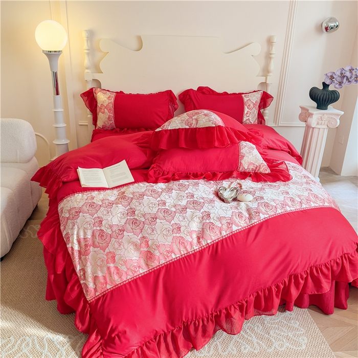 91家纺网 家纺一手货源 找家纺 富盛 2025新款水洗亲肤棉浮雕提花公主风四件套 月光恋人-大红