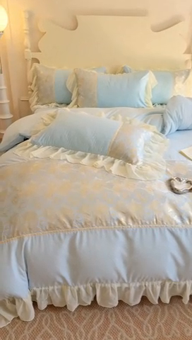 91家纺网 家纺一手货源 找家纺 富盛 2025新款水洗亲肤棉浮雕提花公主风四件套 月光恋人-蓝