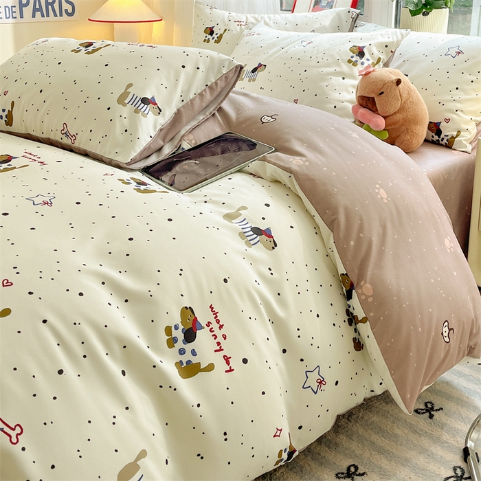 91家纺网 家纺一手货源 找家纺 盛秋家纺 2025新款卡通单被套 腊肠狗+猫爪