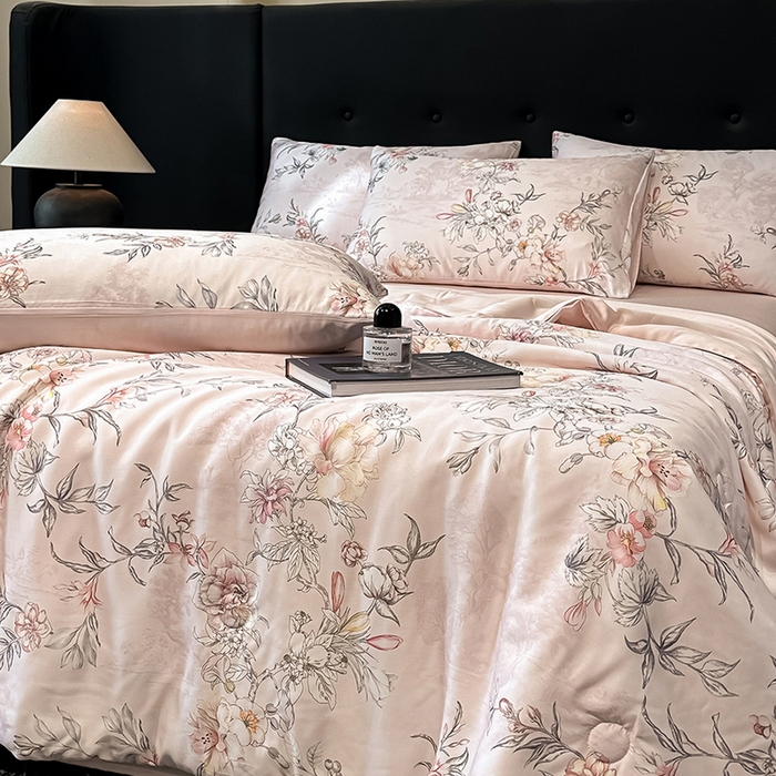 91家纺网 家纺一手货源 找家纺 慕晨 2025春夏新品莱赛尔天丝数码印花四件套莱赛尔夏被四件套天丝夏凉被直播热款 繁华-粉