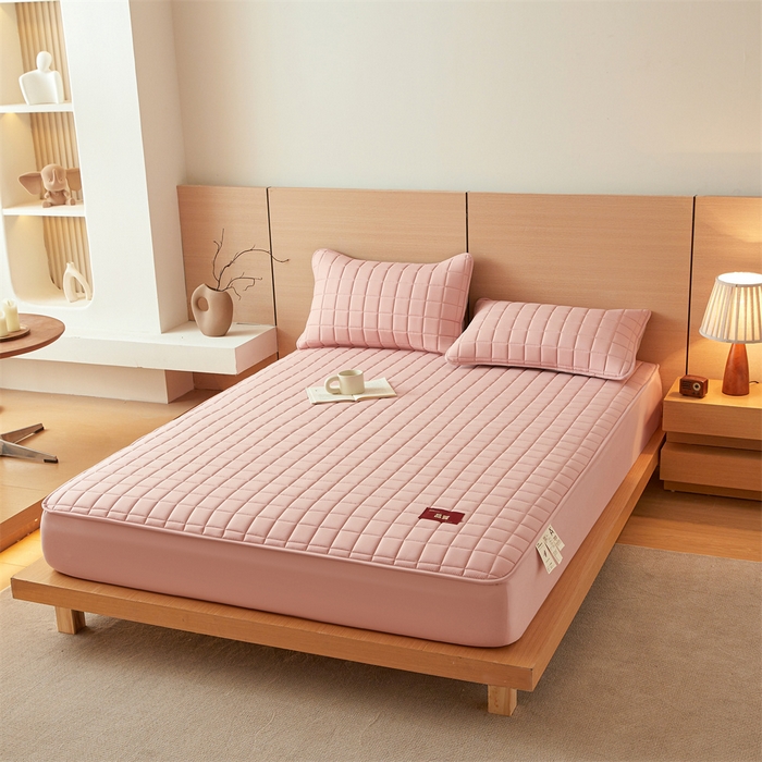 91家纺网 家纺一手货源 找家纺 布卢姆床垫 2025新款原棉A类贴标7A抗菌床笠 方格-粉