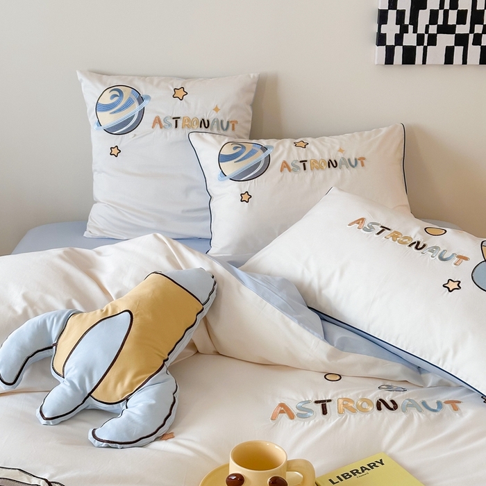 91家纺网 家纺一手货源 找家纺 西西家居 2025新款100支全棉四件套 月球之旅