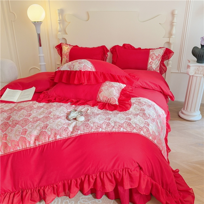 91家纺网 家纺一手货源 找家纺 富盛 2025新款水洗亲肤棉浮雕提花公主风四件套 月光恋人-大红