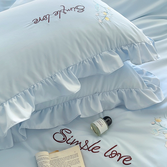 91家纺网 家纺一手货源 找家纺 凯美家居 2025新款超柔亲肤磨毛刺绣花仙子系列四件套 花仙子 浅蓝