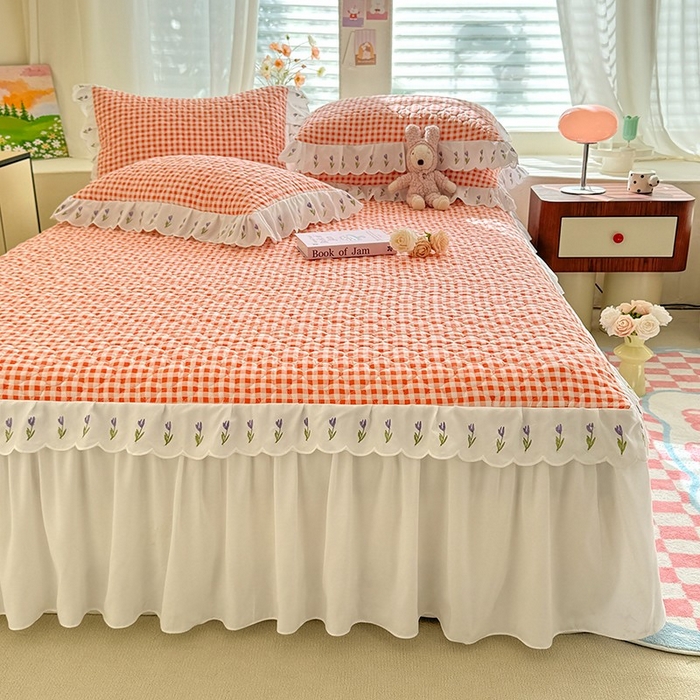 91家纺网 家纺一手货源 找家纺 金盛皇朝家纺 2025新款格子空间水洗棉床裙 格子空间-爱马仕橙