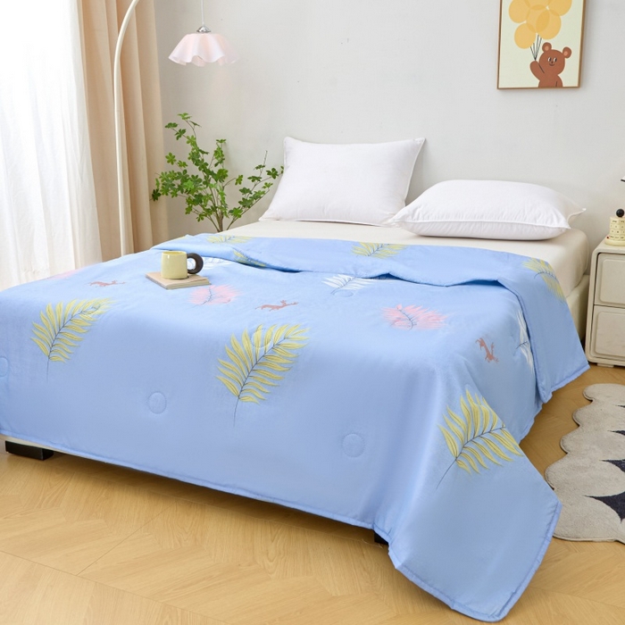 91家纺网 家纺一手货源 找家纺 2025新款亲肤绒礼品夏被窄边 心悦蓝