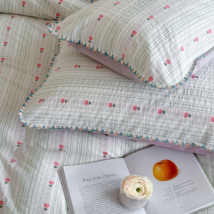 91家纺网 家纺一手货源 找家纺 觅糖家纺 2025新款色织提花贝壳边三角针系列四件套 温柔郁金香