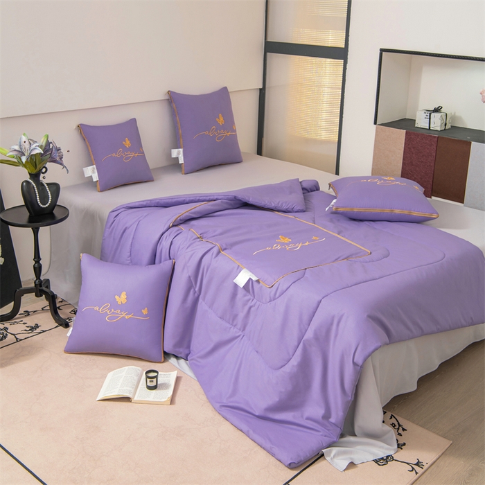 91家纺网 家纺一手货源 找家纺 照世家纺 2025新款柔软透气全棉抱枕被-蝶影 蝶影-紫色