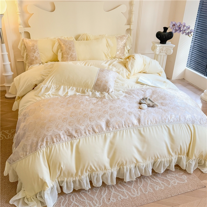 91家纺网 家纺一手货源 找家纺 富盛 2025新款水洗亲肤棉浮雕提花公主风四件套 月光恋人-黄