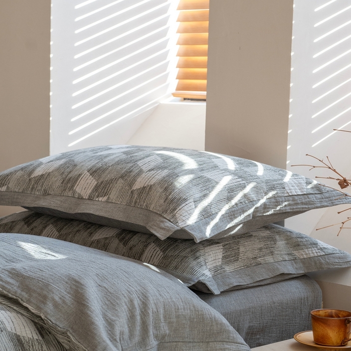 91家纺网 家纺一手货源 找家纺 璞素2025新款全棉色织三层纱四件套 灰色