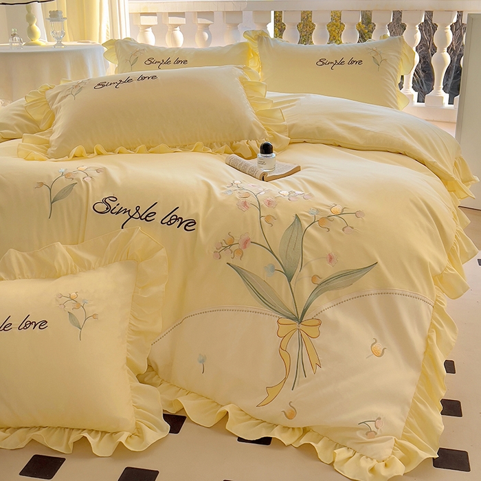 91家纺网 家纺一手货源 找家纺 凯美家居 2025新款超柔亲肤磨毛刺绣花仙子系列四件套 花仙子 浅黄