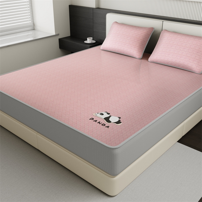 91家纺网 家纺一手货源 找家纺 鑫姿 2025新款5A抗菌A类冰丝凉席-饼干花熊猫款 床笠-熊猫-粉色