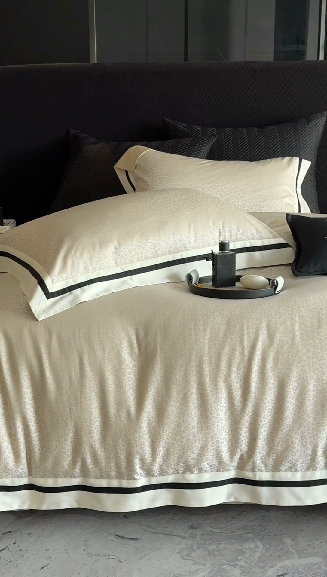 91家纺网 家纺一手货源 找家纺 涞澳家纺 2025新款天丝棉色织提花四件套 娇奈儿-浅瓦金