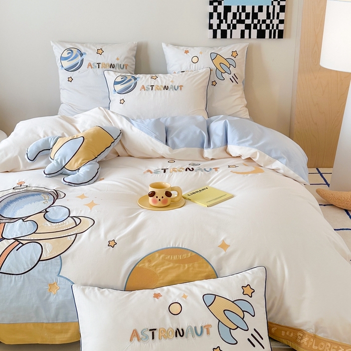 91家纺网 家纺一手货源 找家纺 西西家居 2025新款100支全棉四件套 月球之旅