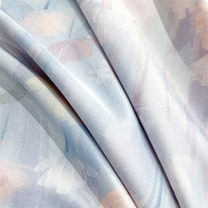 91家纺网 家纺一手货源 找家纺 笙意家纺2025新款水洗冰丝数码印花暗盒款四件套 花海