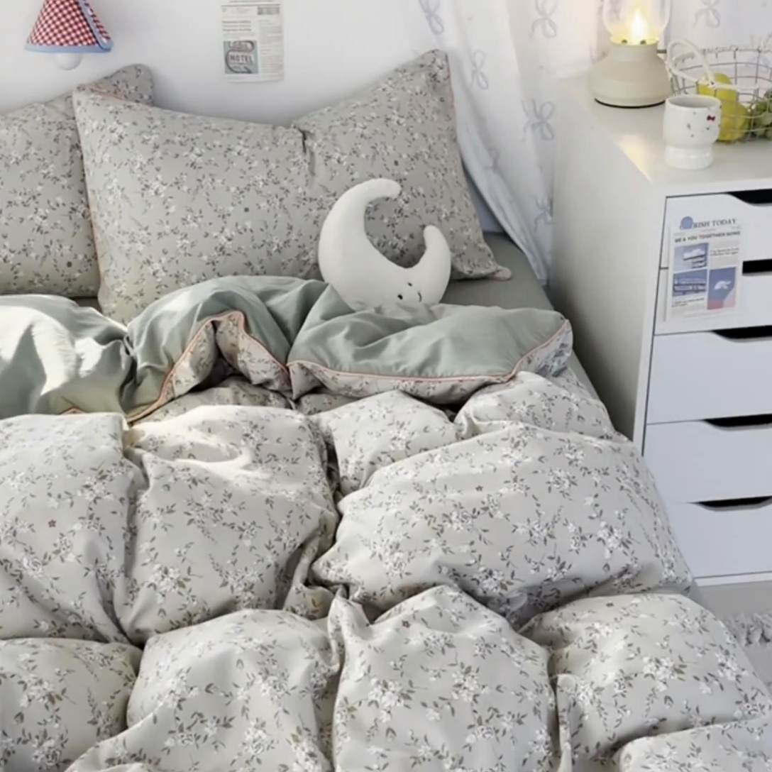 91家纺网 家纺一手货源 找家纺 潮邦创意家居 2025新款云柔棉立体嵌绳款小清新四件套 梦幻绿野