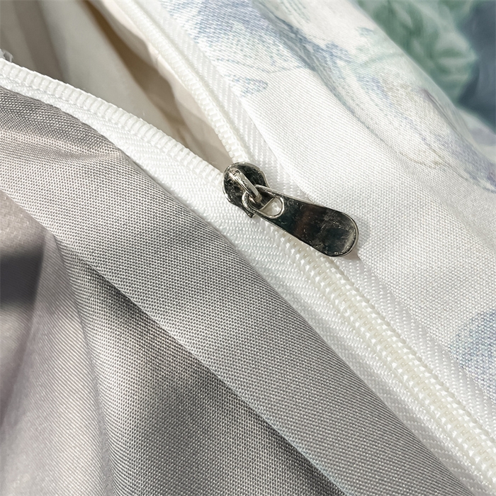 91家纺网 家纺一手货源 找家纺 笙意家纺2025新款水洗冰丝数码印花暗盒款四件套 花韵