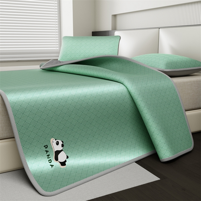 91家纺网 家纺一手货源 找家纺 鑫姿 2025新款5A抗菌A类冰丝凉席-饼干花熊猫款 床笠-熊猫-绿色