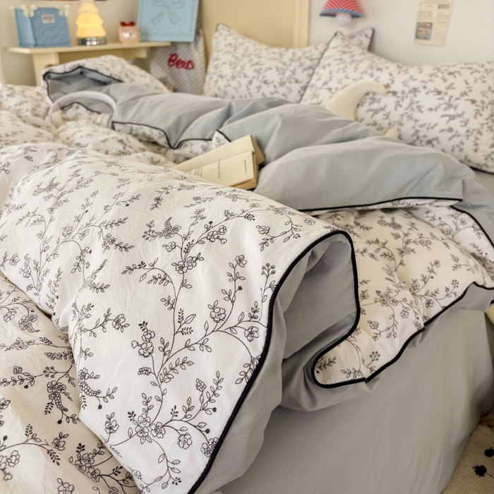 91家纺网 家纺一手货源 找家纺 潮邦创意家居 2025新款云柔棉立体嵌绳款小清新四件套 墨韵蔓花