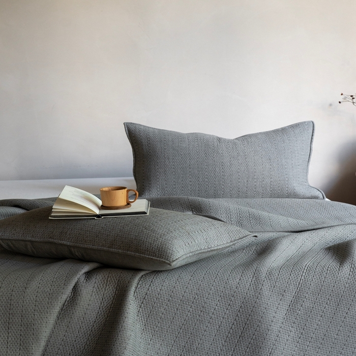 91家纺网 家纺一手货源 找家纺 璞素2025新款全棉色织三层纱床盖三件套-摩卡 摩卡灰